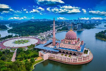 Malaysia 4 Nights / 5 Days Package